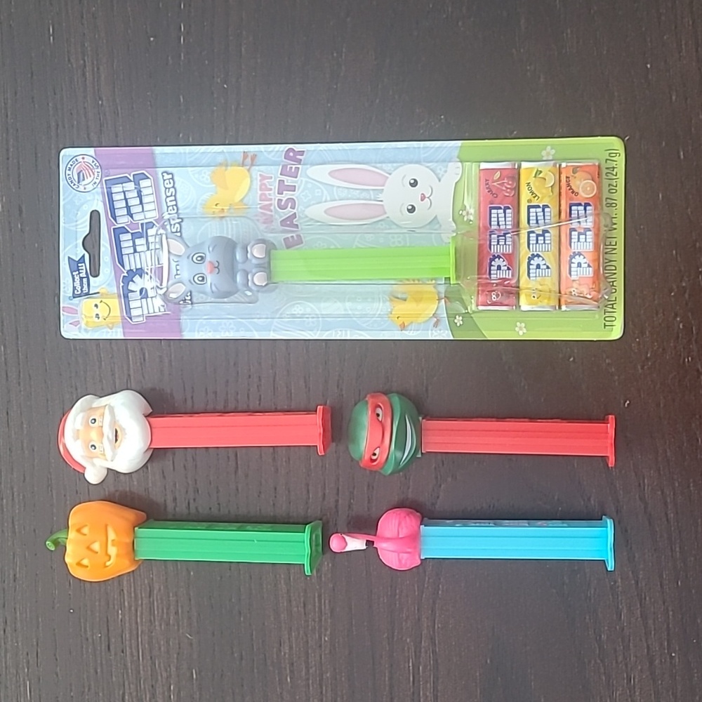 Pez dispenser lot.